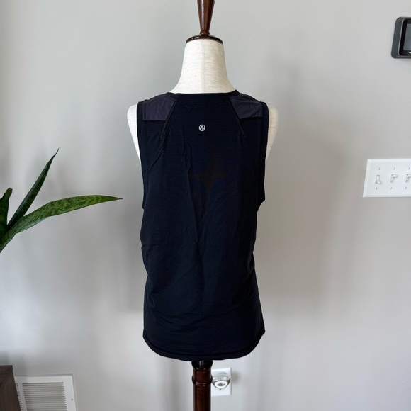 Lululemon 🍋 Muscle Tank Top - Subtle Stripe - Picture 5 of 6